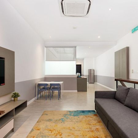 Hutton Suite Hotel Managed By The Ascott Limited George Town Zewnętrze zdjęcie